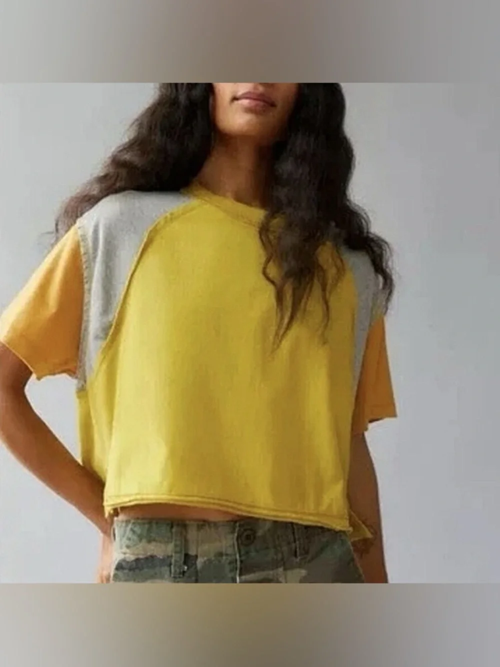 Urban Outfitters Shelby Yellow Colorblock Cropped T-Shirt Size L
